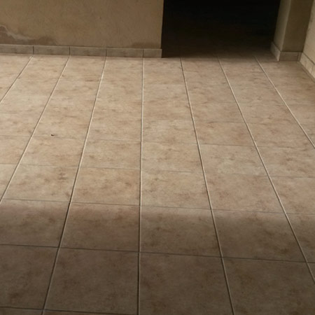 Limpieza material cerámico en Urroz - Villa (Navarra)