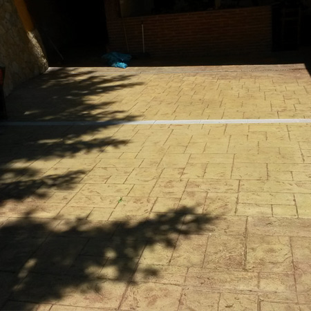 Limpieza y tratamiento de hotmigon impreso con Alganet en Gatika (Vizcaya) despues