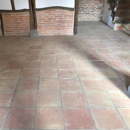 Limpieza, protección subido de tono y acabado mate en barro manual en Bolueta ( Vizcaya )