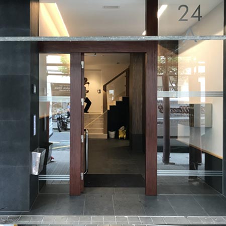 Limpieza y protección tonalizante en basalto en Bilbao ( Vizcaya )