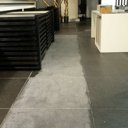 Recuperación de tonalidad en Basalto Flameado en Galdakao