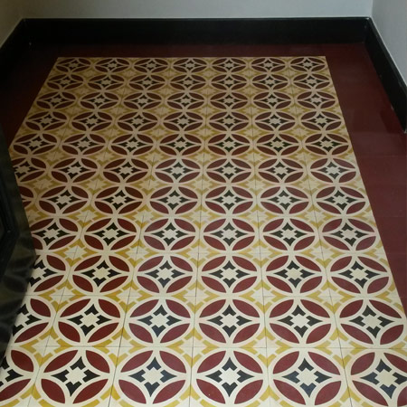 Tratamiento mosaico hidraúlico en Ampuero (Cantabria))